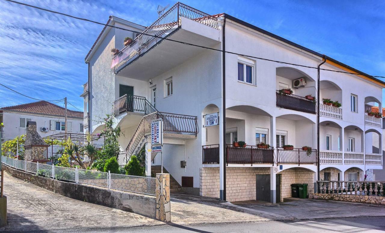 Apartments Milenka Trogir Eksteriør billede